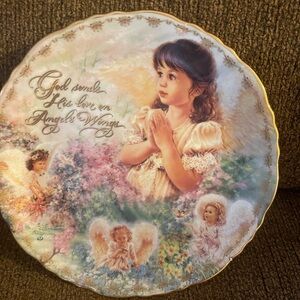 Hanging plate decorative